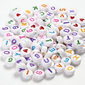 Bogstavperler, hvid, str. 7 mm, hulstr. 1,2 mm, 25 g/ 1 pk.